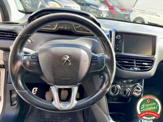 PEUGEOT 208 usata, con Boardcomputer