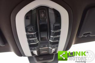 PORSCHE Macan usata, con Autoradio digitale