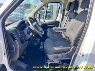 PEUGEOT Boxer usata, con Autoradio