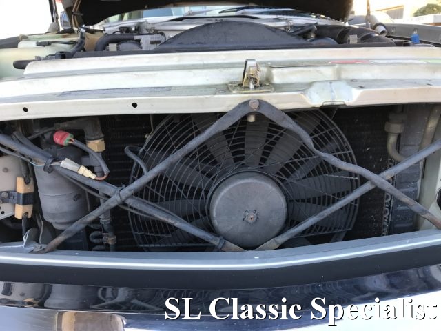 MERCEDES-BENZ SL 560 usata 108