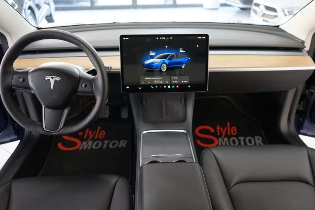 TESLA Model 3 usata, con Autoradio