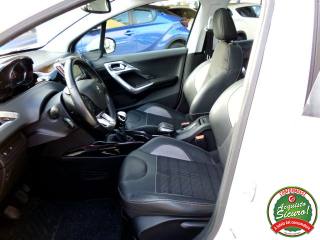PEUGEOT 2008 usata, con Chiusura centralizzata