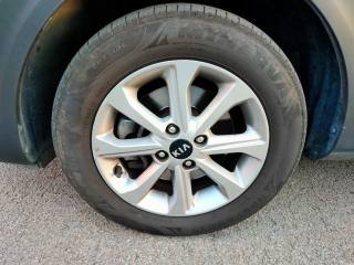 KIA Stonic usata, con Sensori di parcheggio posteriori