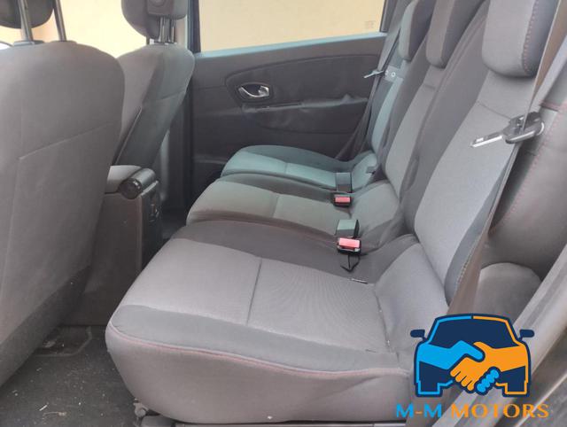 RENAULT Scenic usata, con Cruise Control