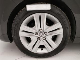 PEUGEOT 208 usata 40