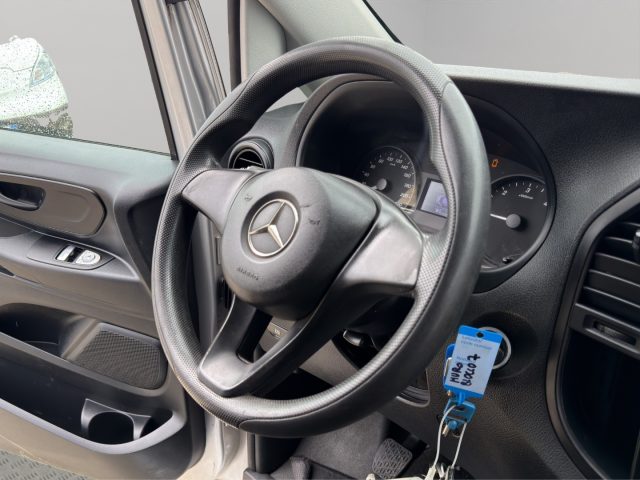 MERCEDES-BENZ Vito usata, con Servosterzo