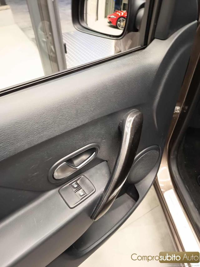 DACIA Sandero usata, con Servosterzo
