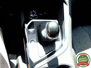 PEUGEOT 3008 usata, con Touch screen