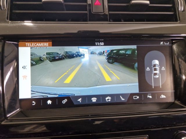 LAND ROVER Discovery usata, con Telecamera per parcheggio assistito