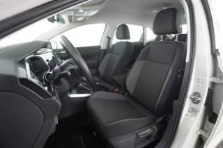 VOLKSWAGEN Taigo usata 8