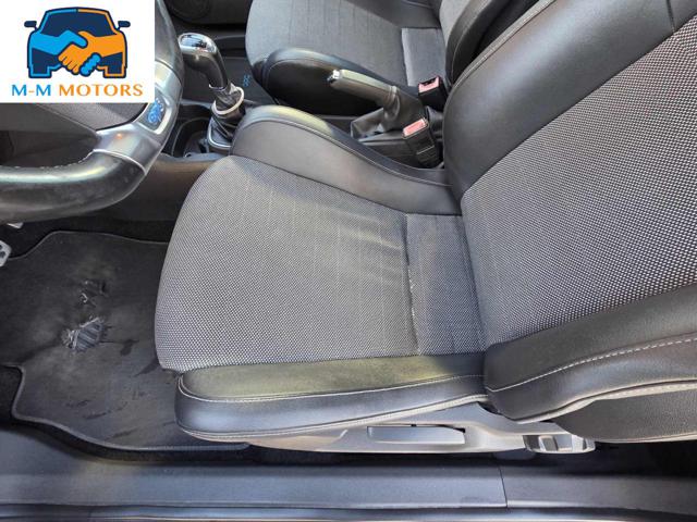 OPEL Corsa usata, con Specchietti laterali elettrici