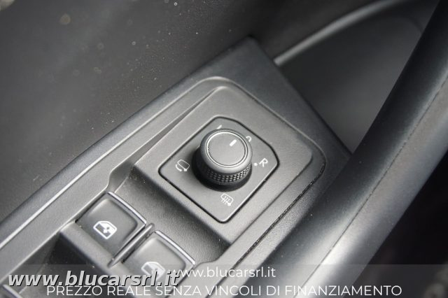 VOLKSWAGEN T-Roc usata 20