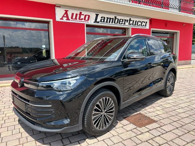VOLKSWAGEN Tiguan usata, con Airbag laterali