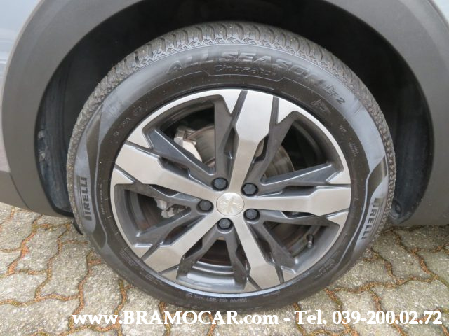 PEUGEOT 3008 usata, con Climatizzatore