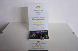 OPEL Movano usata, con Sensore di pioggia