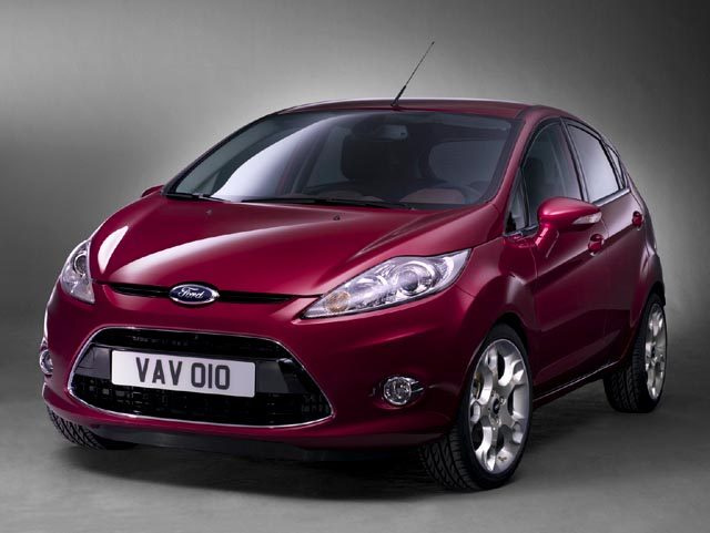 FORD Fiesta usata, con ABS