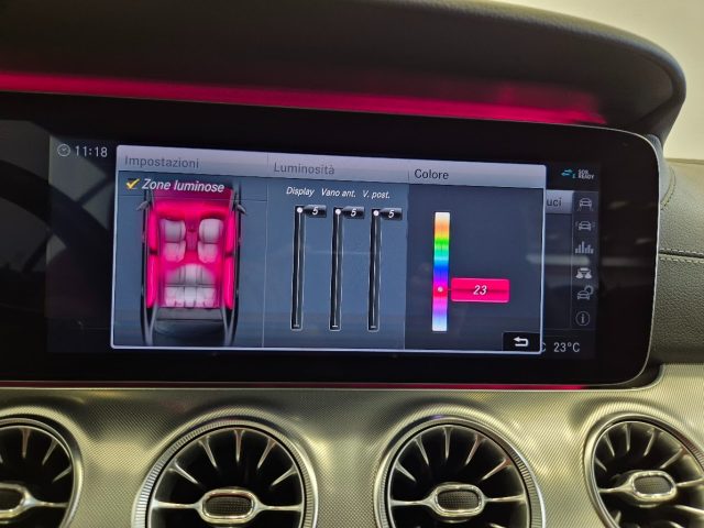 MERCEDES-BENZ E 220 usata, con Fari LED