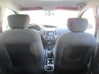 HYUNDAI i20 usata 14