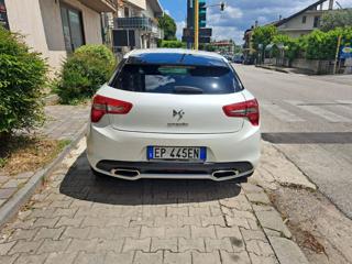 DS AUTOMOBILES DS 5 usata, con Park Distance Control