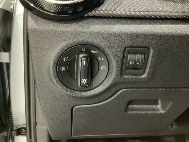 SKODA Fabia usata, con Autoradio digitale