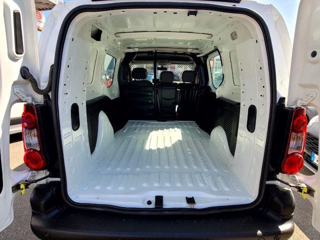CITROEN Berlingo usata, con Specchietti laterali elettrici