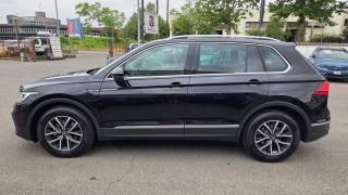 VOLKSWAGEN Tiguan usata, con Airbag laterali