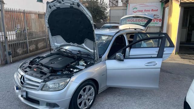 MERCEDES-BENZ C 200 usata, con Climatizzatore