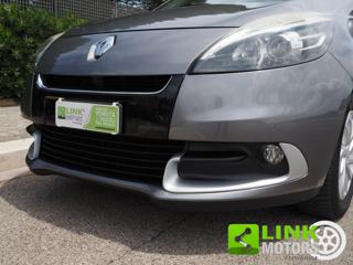 RENAULT Scenic usata, con Sensori di parcheggio posteriori