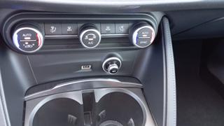 ALFA ROMEO Stelvio usata, con Monitoraggio pressione pneumatici