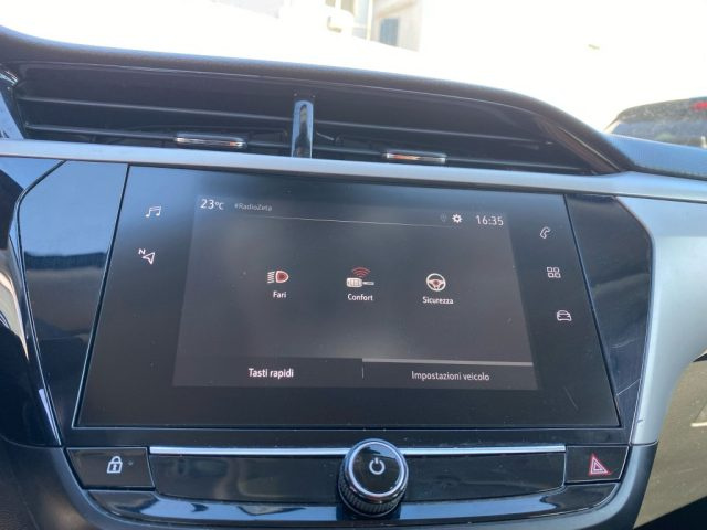 OPEL Corsa usata, con Climatizzatore