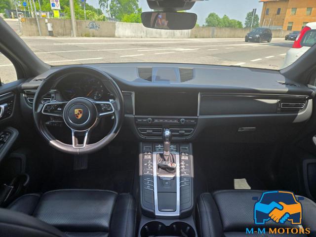 PORSCHE Macan usata 31