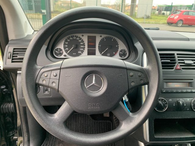 MERCEDES-BENZ B 180 usata, con Filtro antiparticolato