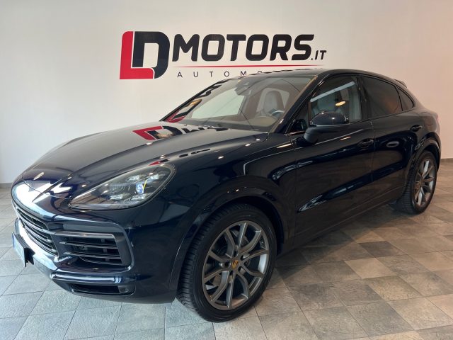 PORSCHE Cayenne usata, con USB