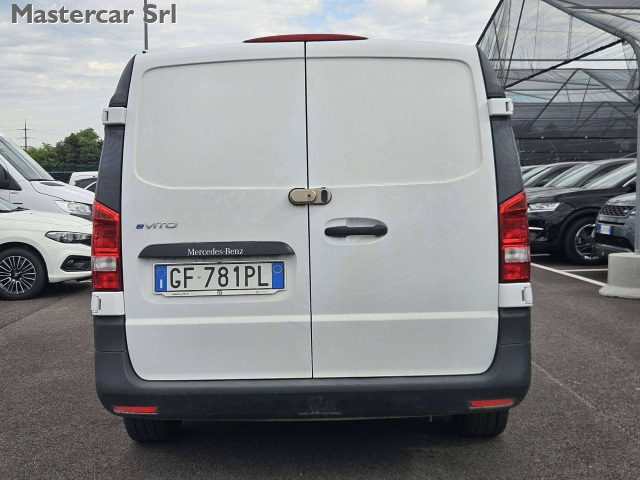 MERCEDES-BENZ Vito usata, con Autoradio