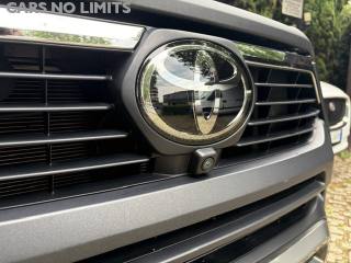 TOYOTA Hilux usata 26