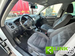 VOLKSWAGEN Tiguan usata, con Airbag