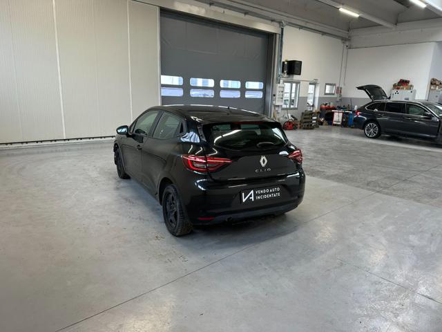 RENAULT Clio usata, con Alzacristalli elettrici