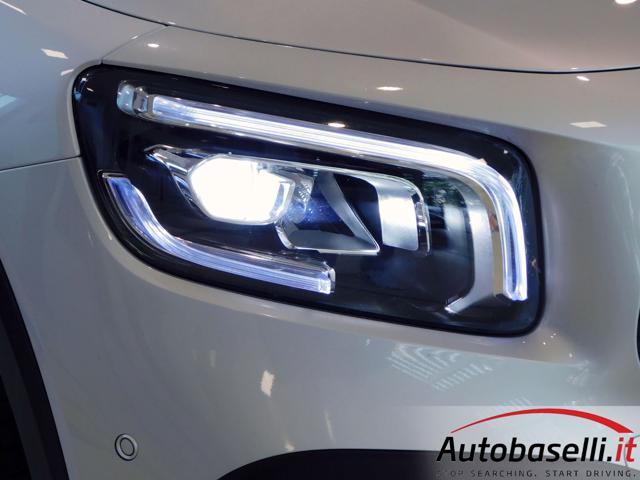 MERCEDES-BENZ GLB 200 usata, con Schermo multifunzione interamente digitale