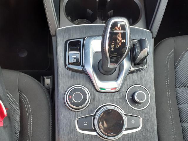 ALFA ROMEO Stelvio usata, con Touch screen