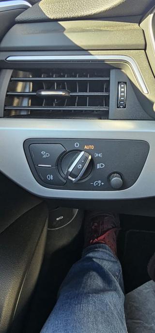 AUDI A4 usata, con Controllo trazione