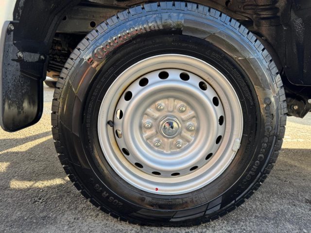 MITSUBISHI L200 usata, con Specchietti laterali elettrici