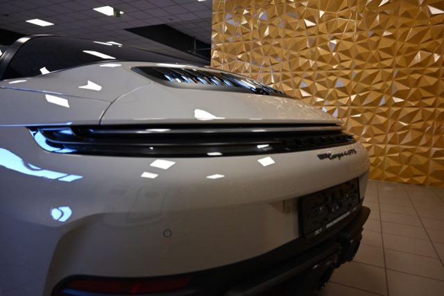 PORSCHE 992 usata 14