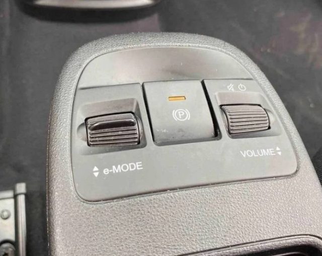 FIAT 500e usata, con Climatizzatore