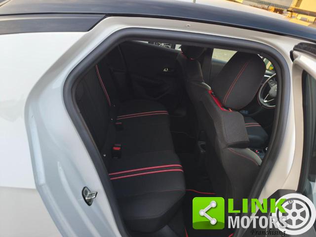 OPEL Corsa usata, con Sedile posteriore sdoppiato