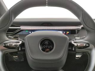 LOTUS Eletre usata, con Touch screen
