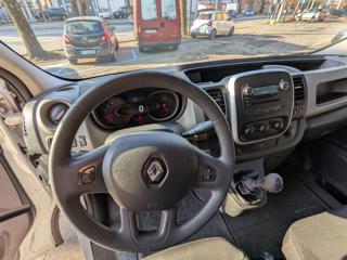 RENAULT Trafic usata 14