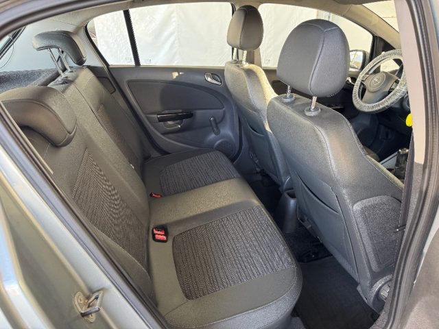 OPEL Corsa usata 26