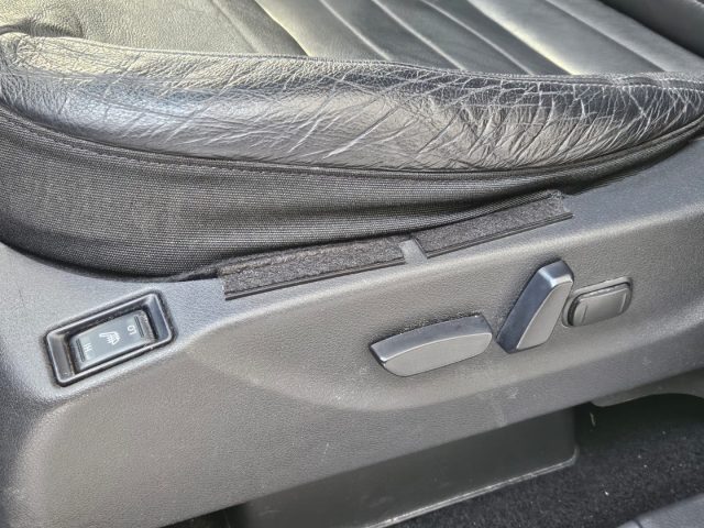MERCEDES-BENZ X 250 usata, con Autoradio digitale