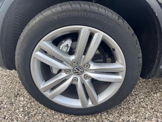 VOLKSWAGEN Touareg usata, con Cerchi in lega