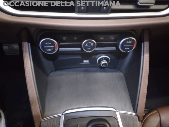 ALFA ROMEO Stelvio usata, con Airbag testa